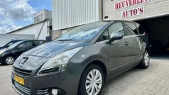 Grijs Gebruikt 2012 Peugeot 5008 Active MPV | € 3.299 (Goede deal)