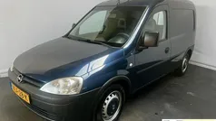 Zwart Gebruikt 2011 Opel Combo MPV | € 5.250 (Eerlijke prijs)