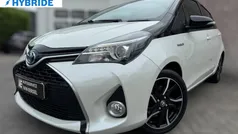Wit Gebruikt 2016 Toyota Yaris Hybrid Hatchback | € 15.250 (Eerlijke prijs)