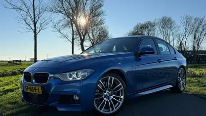Gebruikt 2015 BMW 335 Executive Sedan | € 21.900 (Eerlijke prijs)