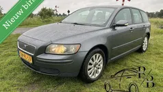 Grijs, metallic lak Gebruikt 2005 Volvo V50 Kinetic Stationwagen | € 1.999 (Eerlijke prijs)