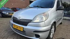 Grijs Gebruikt 2002 Toyota Yaris Verso MPV | € 2.999 (Eerlijke prijs)