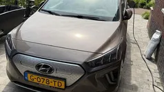 Bruin Gebruikt 2019 Hyundai Ioniq Premium Sedan | € 13.940 (Eerlijke prijs)