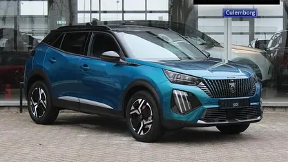 Blauw Nieuw 2026 Peugeot 2008 GT SUV | € 35.185 (Goede deal)