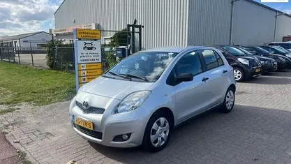 Occasion Toyota Yaris Cool 69 PK (50 kW) 2010 Hatchback Hatchback
