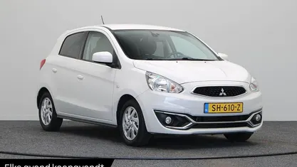Gebruikt 2018 Mitsubishi Space Star Intense Hatchback | € 8.945 (Eerlijke prijs)