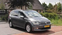 Gebruikt 2017 VW Touran Highline MPV | € 18.490 (Eerlijke prijs)