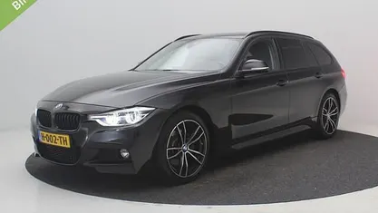 Occasion 2018 BMW 330 Executive Stationwagen | € 27.285 (Goede deal)