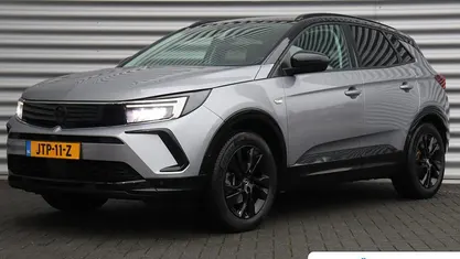 Grijs Occasion 2026 Opel Grandland X SUV | € 25.895 (Goede deal)