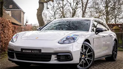Grijs Occasion 2020 Porsche Panamera Sport Turismo Stationwagen | € 73.950 (Eerlijke prijs)