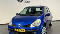 Blauw Gebruikt 2009 Renault Clio II Collection Hatchback | € 1.850 (Super prijs)