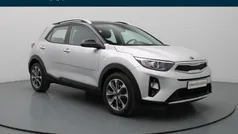 Grijs Gebruikt 2020 Kia Stonic SUV | € 17.490 (Eerlijke prijs)