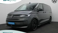 Grijs Gebruikt 2023 VW Multivan Life Van | € 59.950 (Eerlijke prijs)