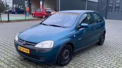 Blauw Gebruikt 2002 Opel Corsa Elegance Hatchback | € 1.599 (Eerlijke prijs)