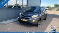 Grijs, metallic lak Gebruikt 2009 Toyota Urban Cruiser SUV | € 6.450 (Eerlijke prijs)