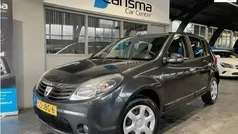 Gebruikt 2009 Dacia Sandero Lauréate Hatchback | € 3.450 (Eerlijke prijs)