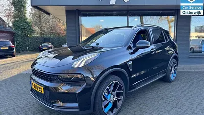 Zwart Gebruikt 2023 Lynk & Co 01 SUV | € 26.880 (Eerlijke prijs)