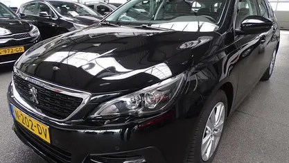 Occasion 2021 Peugeot 308 SW Active Stationwagen | € 12.950 (Super prijs)