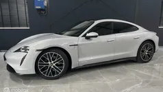 Grijs Occasion 2021 Porsche Taycan Chrono Sedan | € 59.950 (Super prijs)