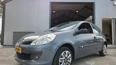 Blauw Gebruikt 2008 Renault Clio II Hatchback | € 799 (Eerlijke prijs)