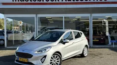 Grijs Gebruikt 2019 Ford Fiesta Titanium Hatchback | € 11.750 (Eerlijke prijs)