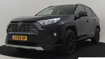 Zwart Gebruikt 2020 Toyota RAV4 SUV | € 29.895 (Eerlijke prijs)