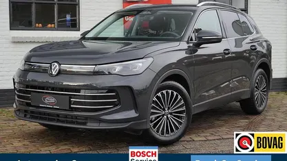 Grijs Gebruikt 2025 VW Tiguan Elegance SUV | € 45.250 (Super prijs)