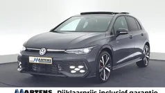 Grijs Nieuw 2025 VW Golf VIII GTE Hatchback | € 49.749 (Eerlijke prijs)