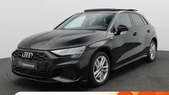 Zwart Gebruikt 2022 Audi A3 Sportback e-tron Competition Sedan | € 35.900 (Eerlijke prijs)