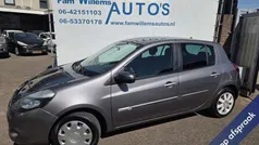 Grijs, metallic lak Gebruikt 2012 Renault Clio IV Authentique Hatchback | € 3.993 (Goede deal)