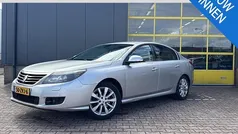 Grijs Gebruikt 2011 Renault Laguna III Dynamique Hatchback | € 2.750 (Eerlijke prijs)