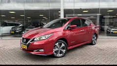 Rood Gebruikt 2019 Nissan Leaf Hatchback | € 15.895 (Eerlijke prijs)