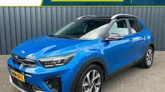 Blauw Gebruikt 2021 Kia Stonic GT-Line SUV | € 23.935 (Eerlijke prijs)