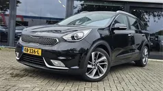 Zwart Gebruikt 2016 Kia Niro First Edition SUV | € 10.900 (Eerlijke prijs)