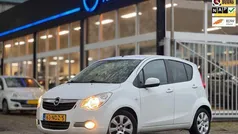 Wit Gebruikt 2010 Opel Agila Edition Hatchback | € 3.950 (Eerlijke prijs)