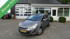 Bruin Gebruikt 2011 Opel Corsa Edition Hatchback | € 3.995 (Eerlijke prijs)