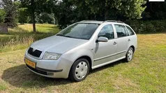 Grijs Gebruikt 2001 Skoda Fabia Comfort Stationwagen | € 1.295 (Eerlijke prijs)