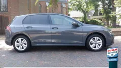 Gebruikt 2022 VW Golf VIII Business Hatchback | € 23.900 (Eerlijke prijs)