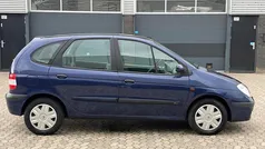 Blauw Gebruikt 2003 Renault Scénic MPV | € 999 (Eerlijke prijs)
