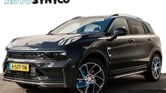 Zwart Gebruikt 2024 Lynk & Co 01 SUV | € 29.450 (Eerlijke prijs)