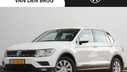 Wit Occasion 2018 VW Tiguan Comfortline SUV | € 21.195 (Eerlijke prijs)