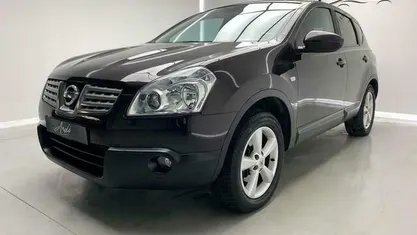 Zwart Gebruikt 2010 Nissan Qashqai SUV | € 5.950 (Eerlijke prijs)