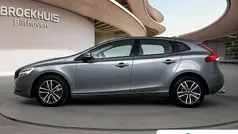 Gebruikt 2016 Volvo V40 Hatchback | € 16.945 (Eerlijke prijs)