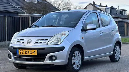 Grijs Occasion 2011 Nissan Pixo Acenta Hatchback | € 2.950 (Eerlijke prijs)