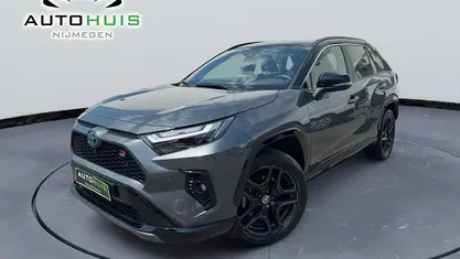 Grijs Occasion 2024 Toyota RAV4 Sport SUV | € 46.945 (Eerlijke prijs)