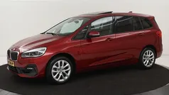 Rood Gebruikt 2019 BMW 220 Executive Stationwagen | € 19.900 (Super prijs)