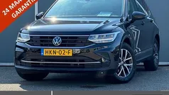 Zwart Gebruikt 2022 VW Tiguan Business SUV | € 29.795 (Super prijs)