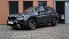 Grijs, metallic lak Gebruikt 2020 BMW X1 Sport Line SUV | € 32.950 (Eerlijke prijs)
