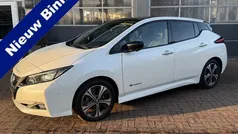 Wit, metallic lak Gebruikt 2019 Nissan Leaf Tekna Hatchback | € 10.250 (Super prijs)