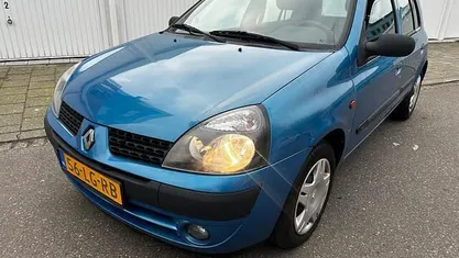 Occasion Renault Clio II Dynamique 75 PK (55 kW) 2003 Hatchback
